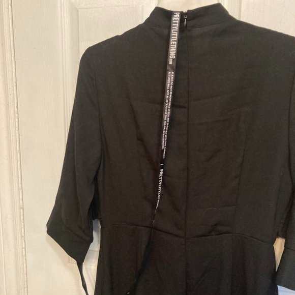 Black Pleated Detail Frill Hem Bodycon - Picture 5 of 5